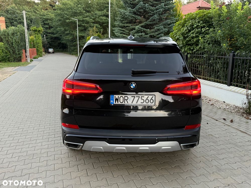 BMW X5 xDrive40i - 7