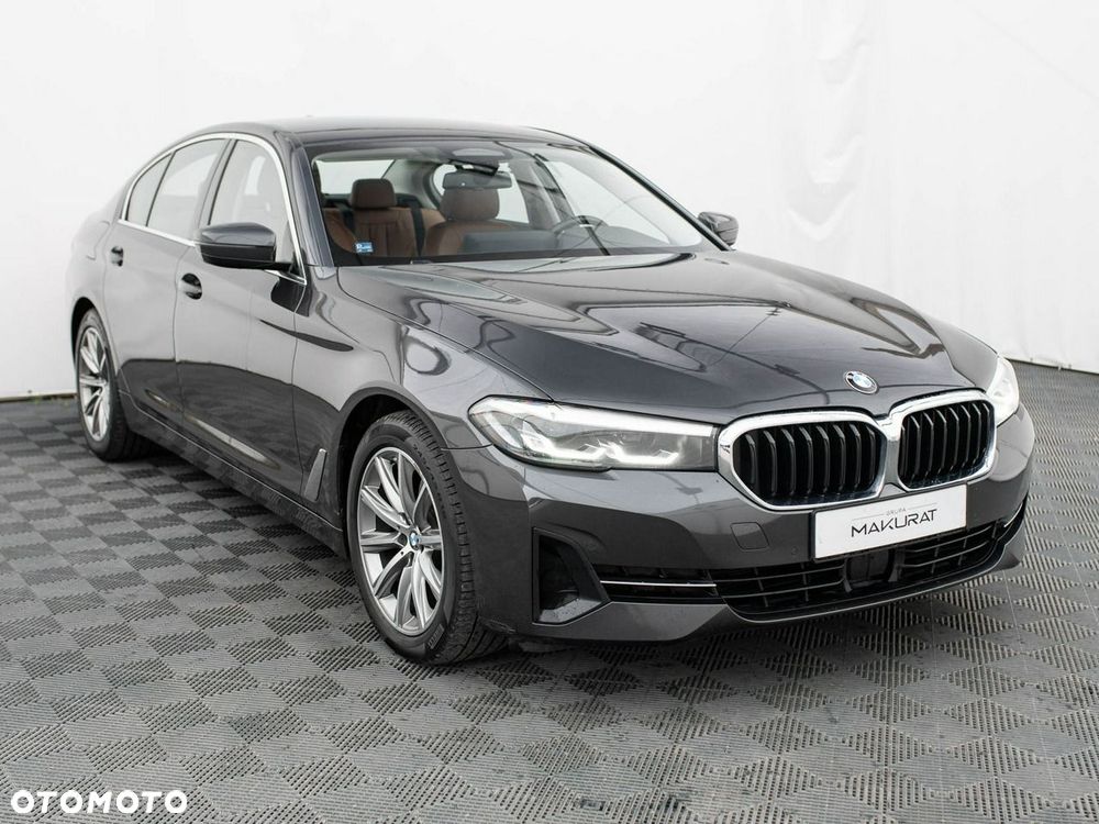 BMW 5 Series 2021 photo 3
