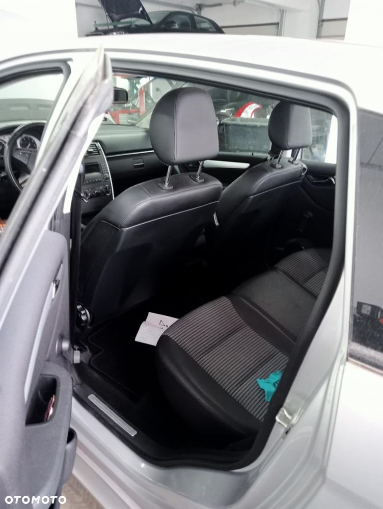 Mercedes-Benz Klasa B - 3