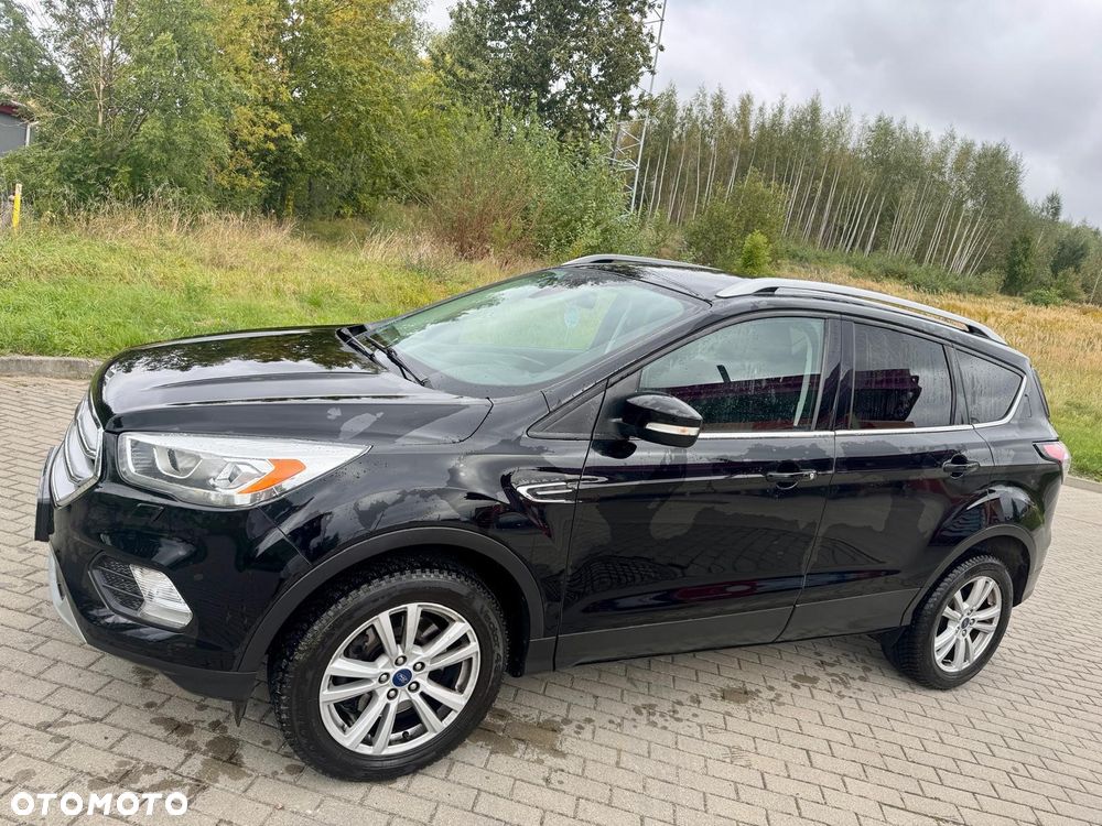 Ford Kuga - 17