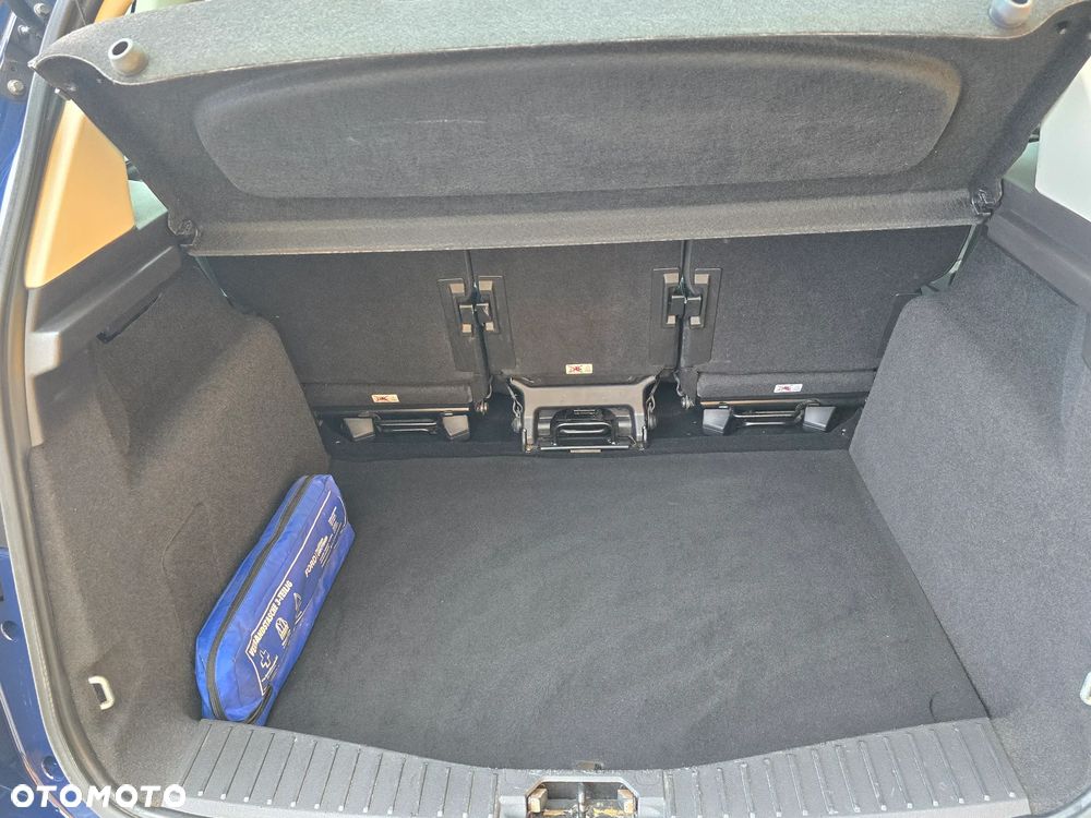 Ford C-MAX - 12