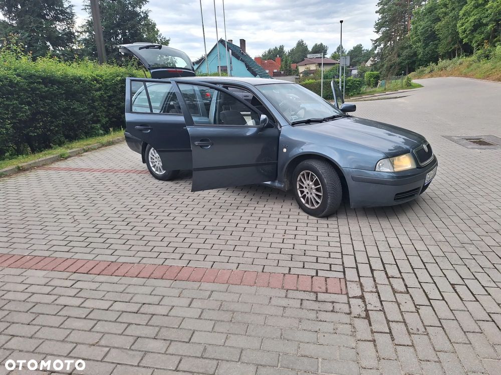 Skoda Octavia 1.9 TDI Ambiente - 2