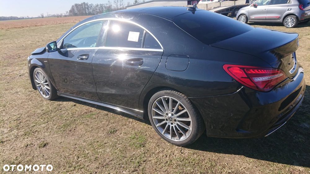 Mercedes-Benz CLA - 37