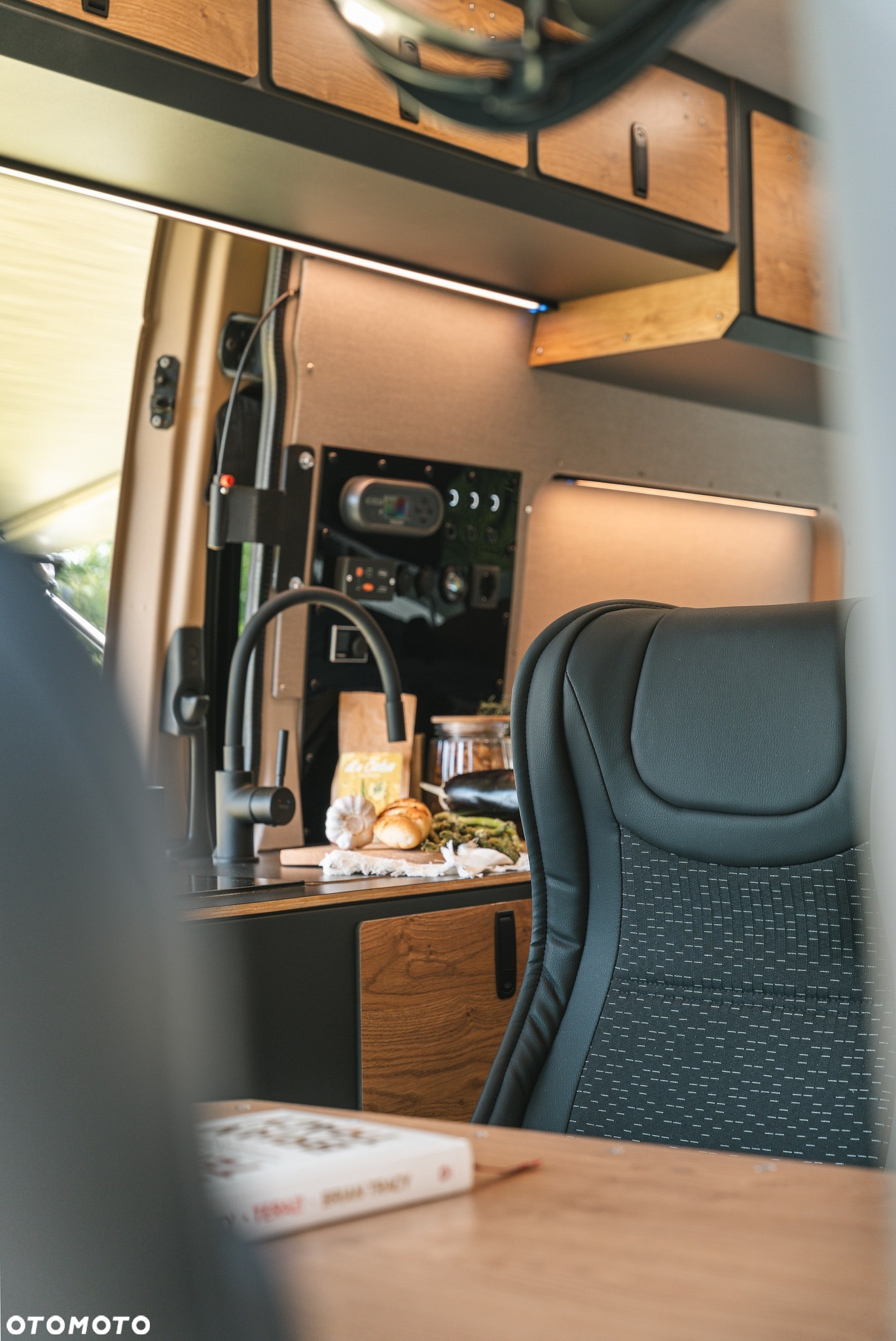 Mercedes-Benz Sprinter 4x4 - 13