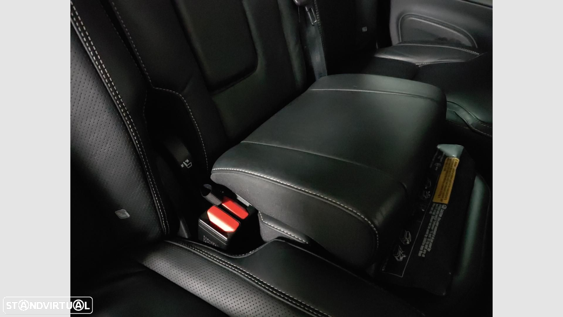 Volvo XC 90 - 23