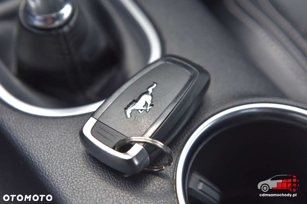 Ford Mustang 5.0 V8 GT - 38