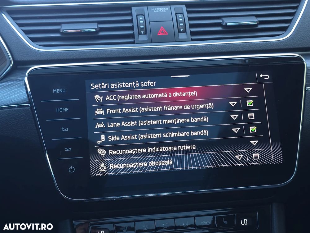 Skoda Superb 2.0 TDI DSG Premium Edition - 33