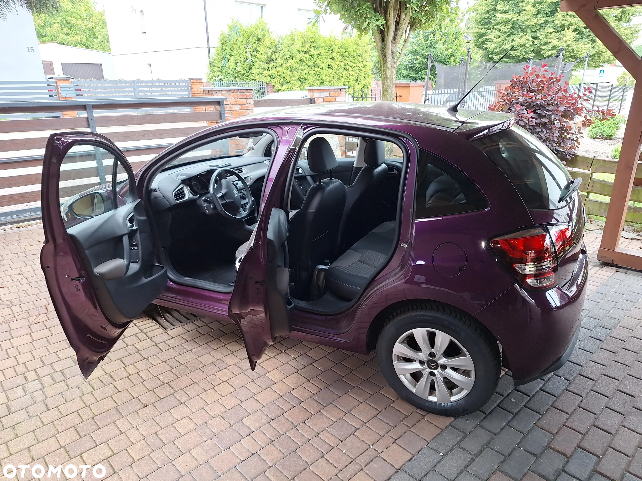 Citroën C3 1.2 PureTech Exclusive ETG - 14