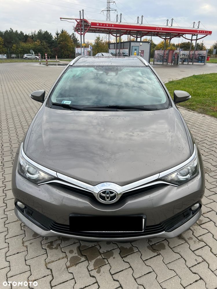 Toyota Auris 1.33 VVT-i Comfort - 1