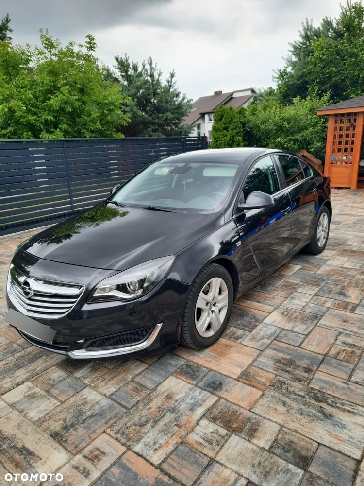 Opel Insignia - 1