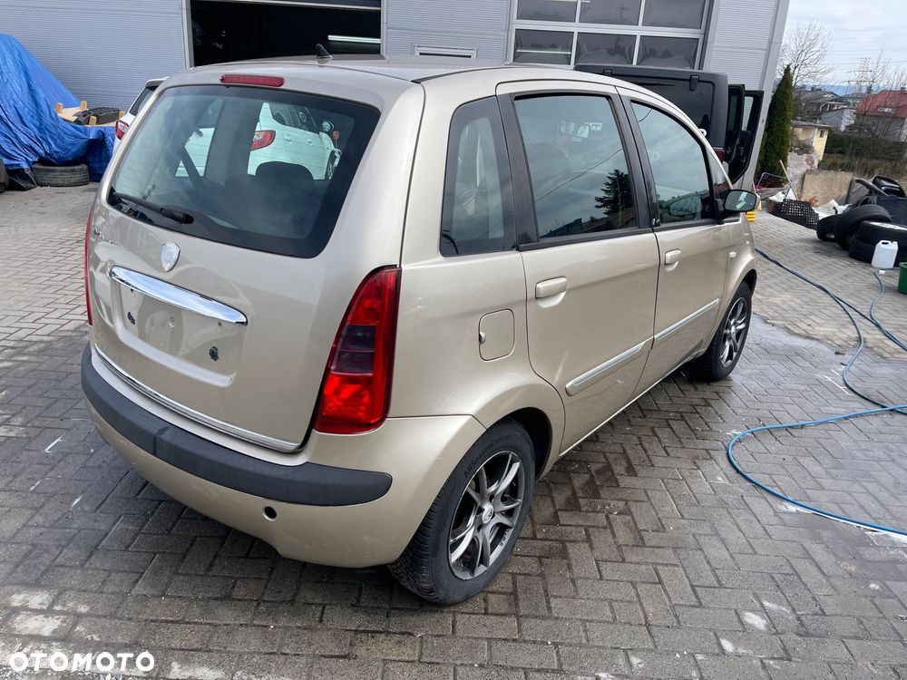 Lancia Musa 1.4 8V Platino - 4