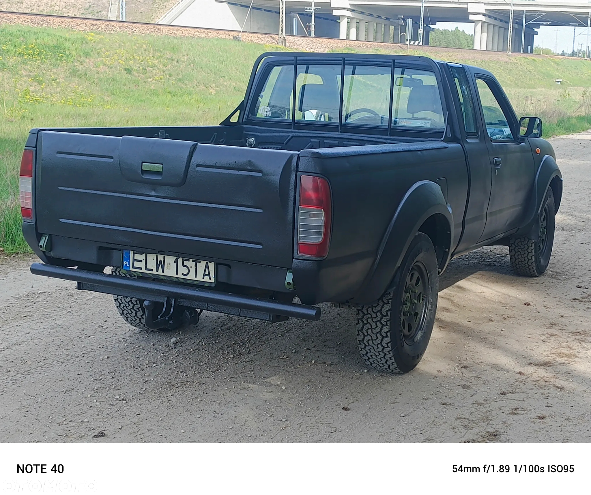 Nissan Pickup 2.5 TDi Base - 30