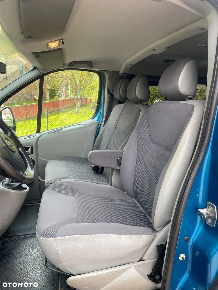 Opel Vivaro - 16