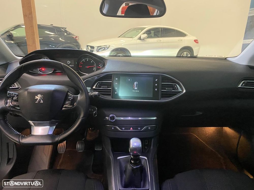 Peugeot 308 1.6 e-HDi Allure J18 - 10