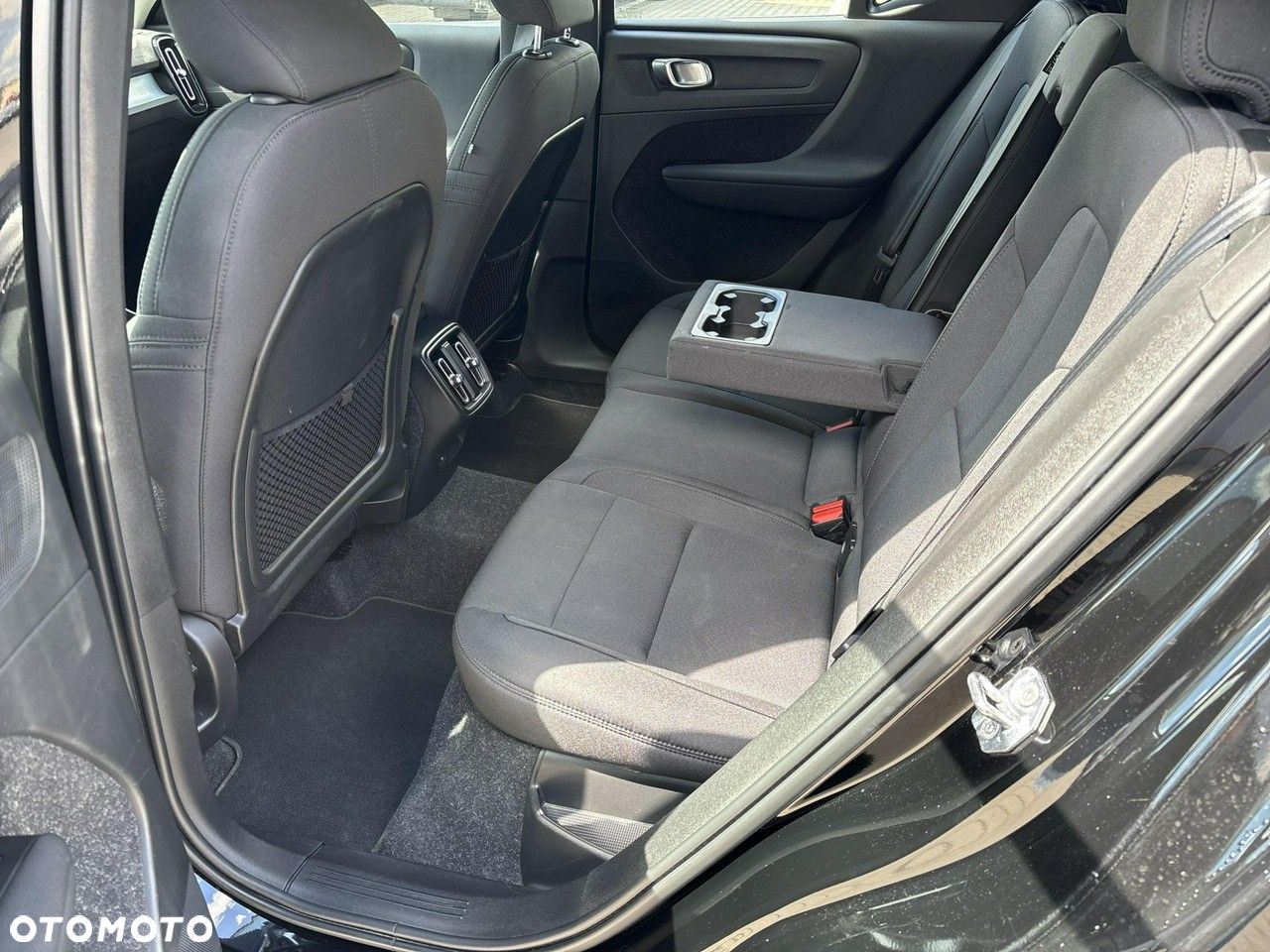 Volvo XC 40 - 12