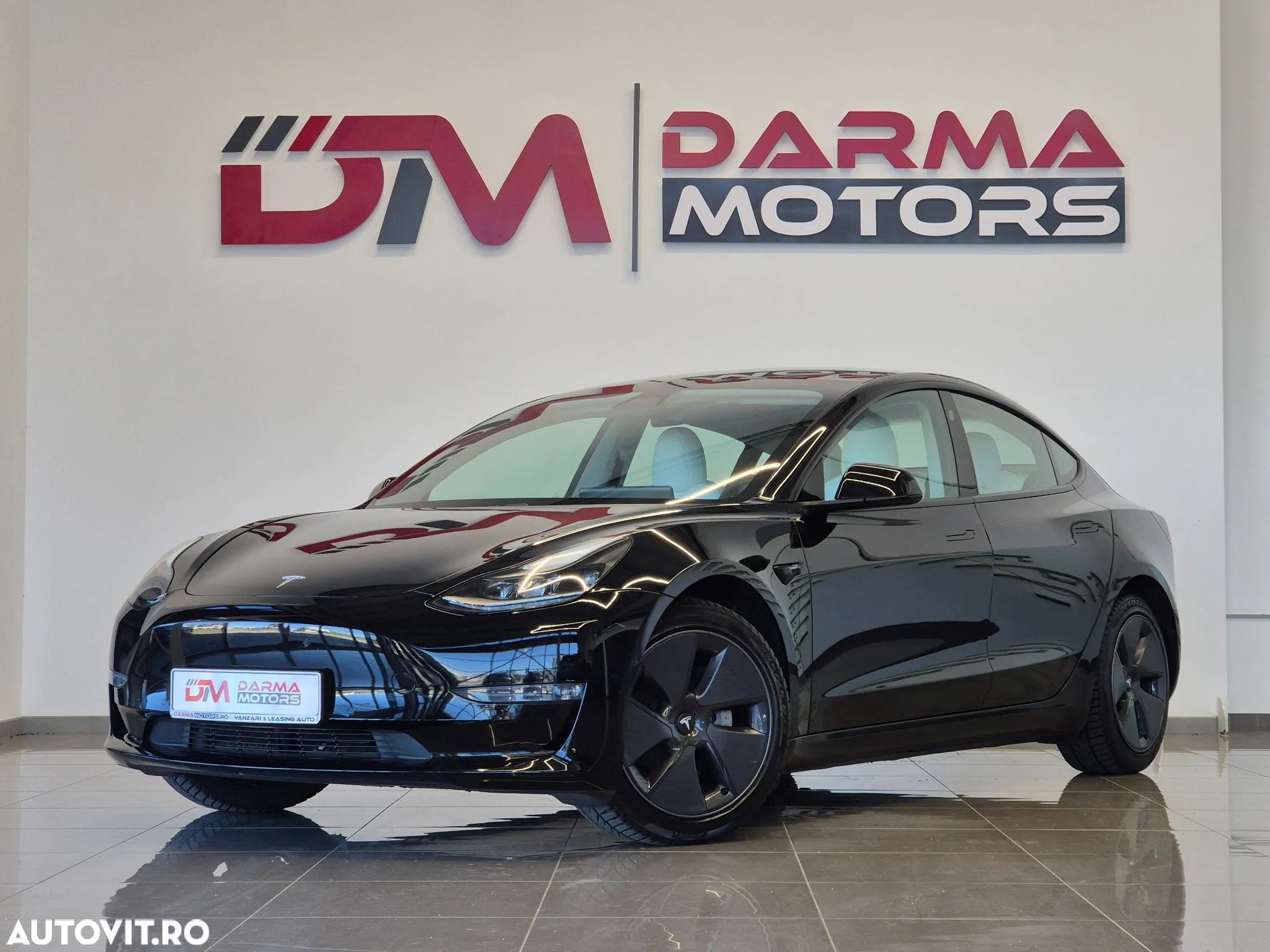 Tesla Model 3 Langstreckenbatterie Allradantrieb Dual Motor - 1