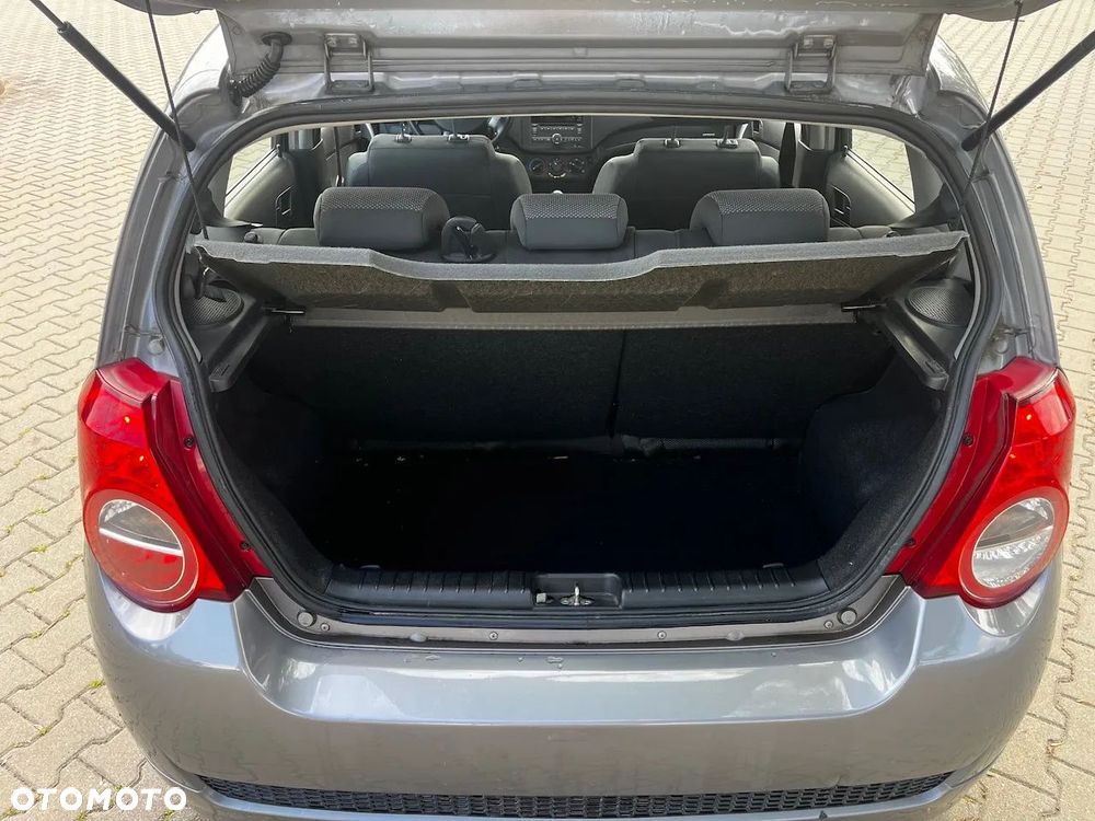 Chevrolet Aveo 1.2 16V LS - 15