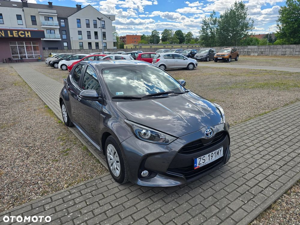 Toyota Yaris - 4