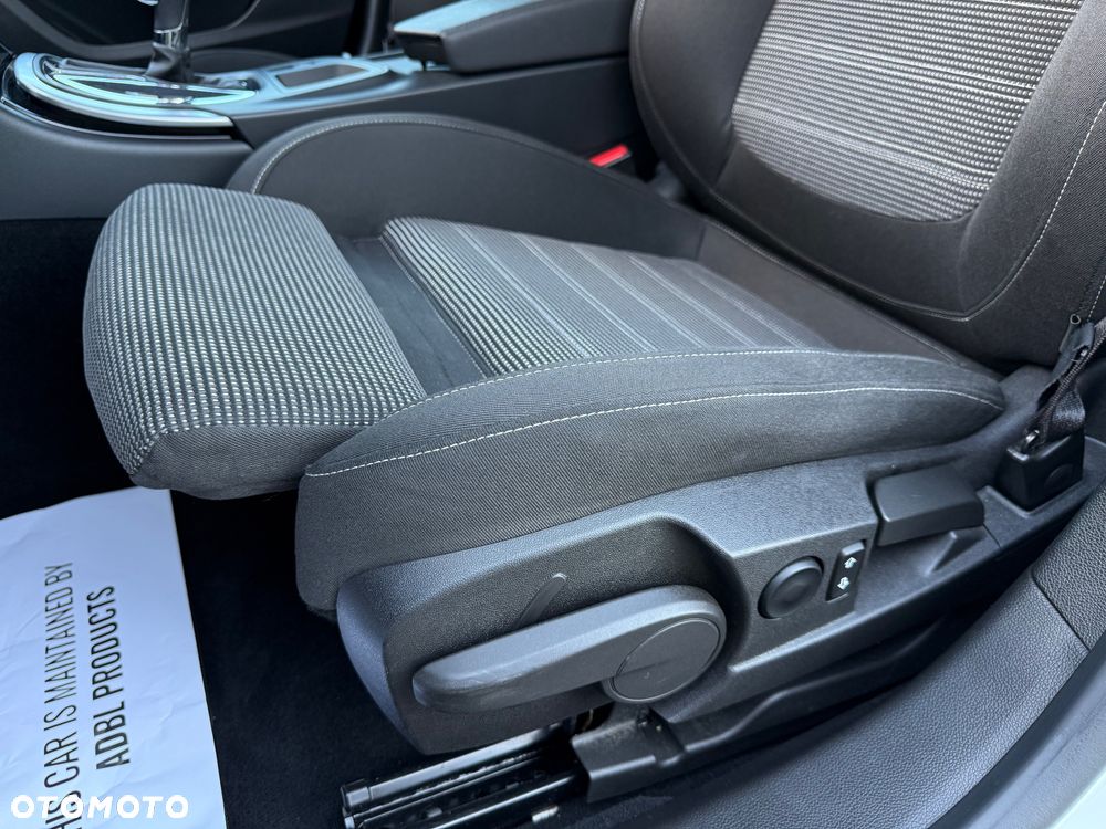 Opel Insignia 2.0 BiTurbo CDTI 4x4 Sport - 24
