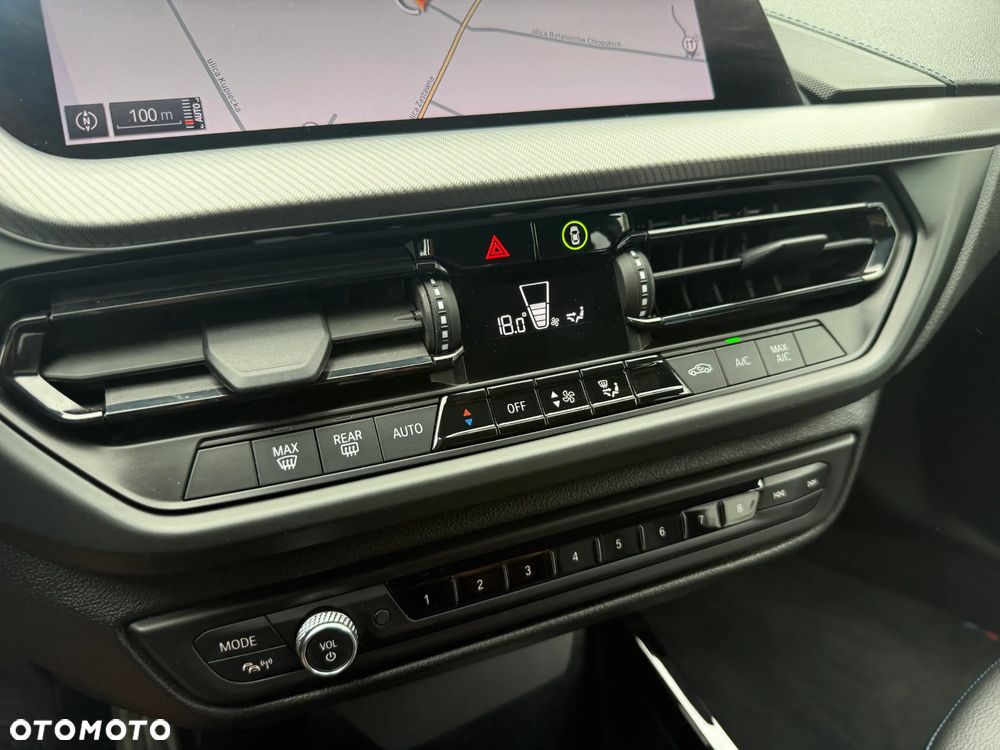 BMW Seria 1 118i M Sport - 19