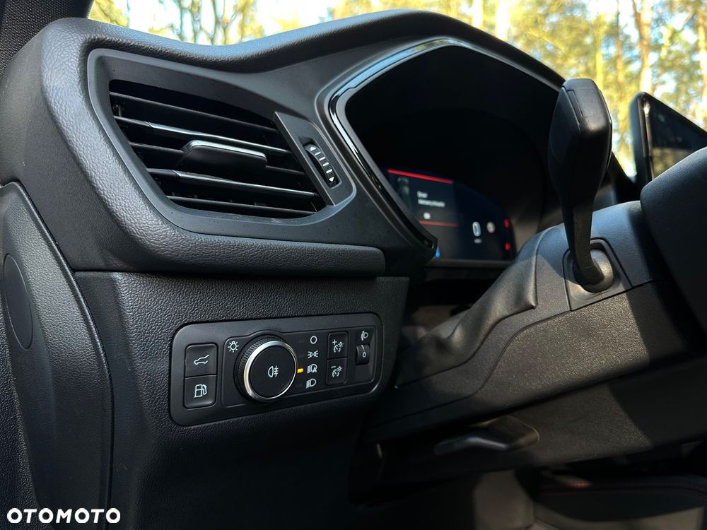 Ford Kuga 2.5P PHEV FWD ST-Line eCVT - 32