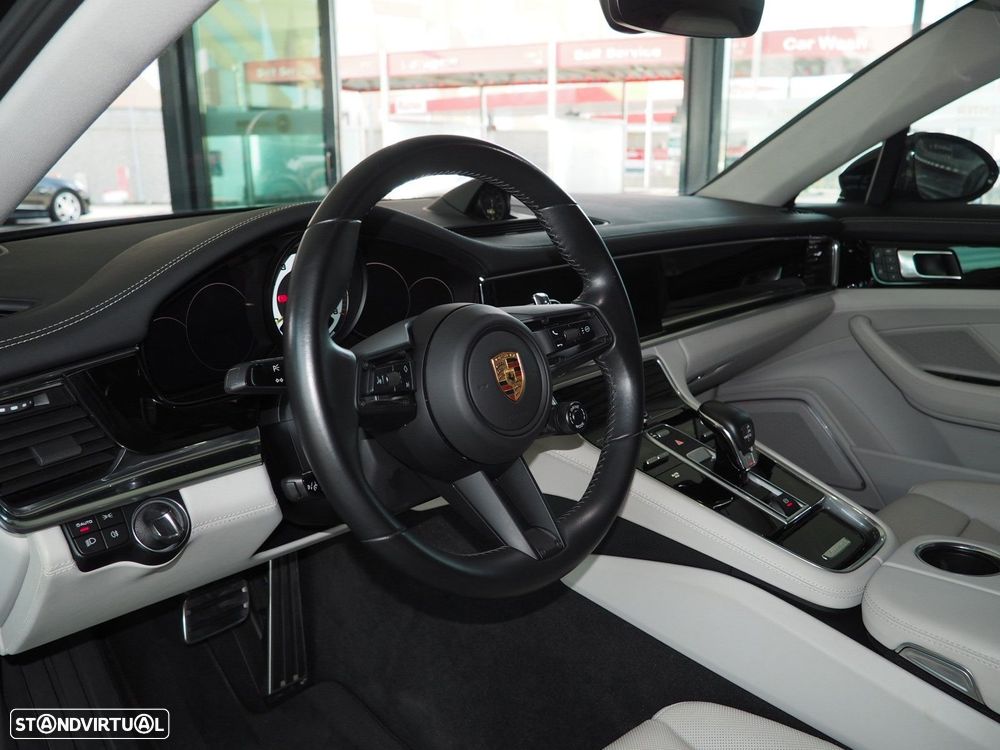 Porsche Panamera Sport Turismo - 6