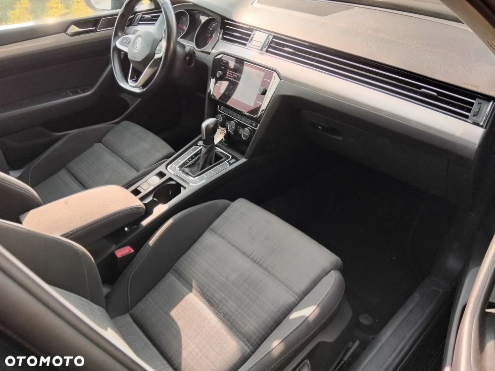 Volkswagen Passat 2.0 TDI BMT Comfortline DSG - 6
