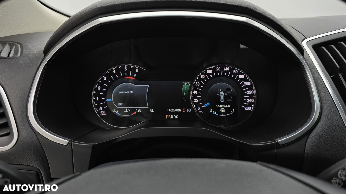 Ford Edge 2.0 TDCi Powershift Titanium - 16