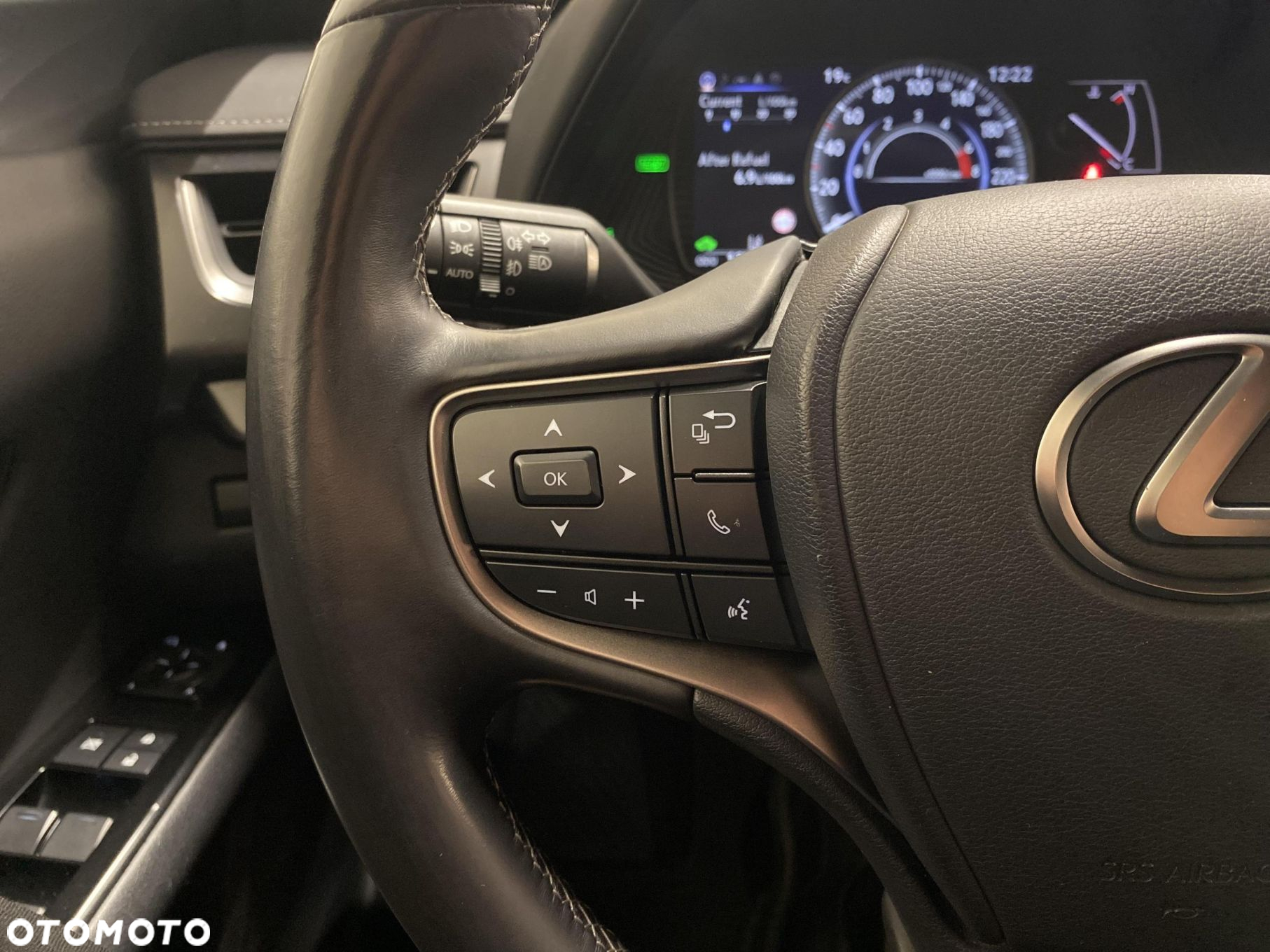 Lexus UX 250h GPF F Impression 2WD - 15