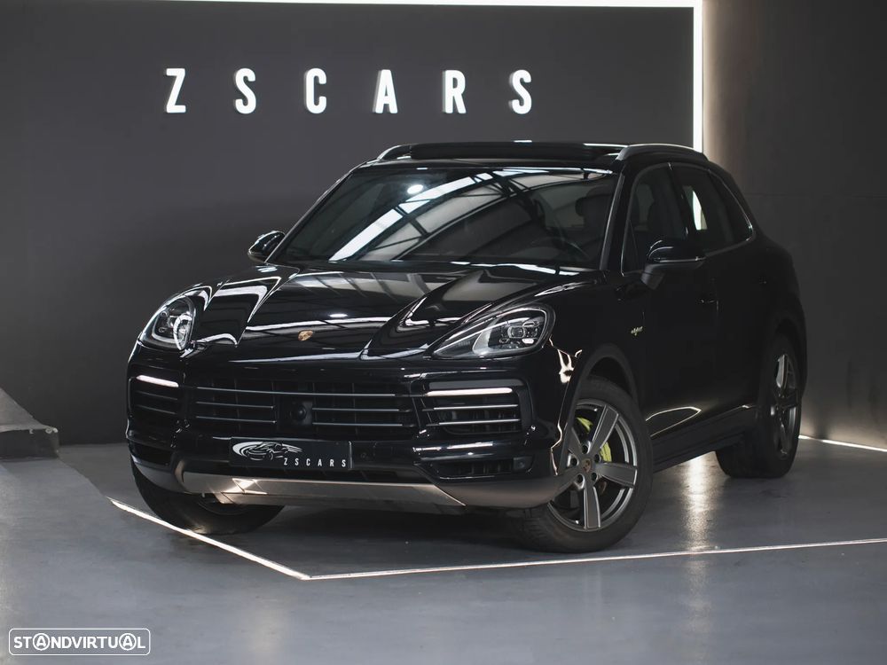 Porsche Cayenne E-Hybrid - 2