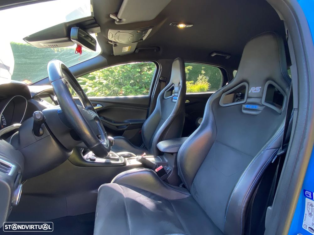 Ford Focus 2.3 EcoBoost RS Pack Performance - 29