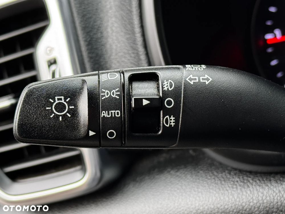 Kia Sportage 1.7 CRDI 2WD ISG Spirit - 21