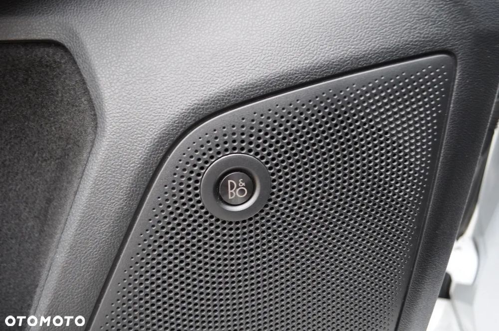 Ford Focus 1.0 EcoBoost Hybrid ST-LINE VIGNALE - 26