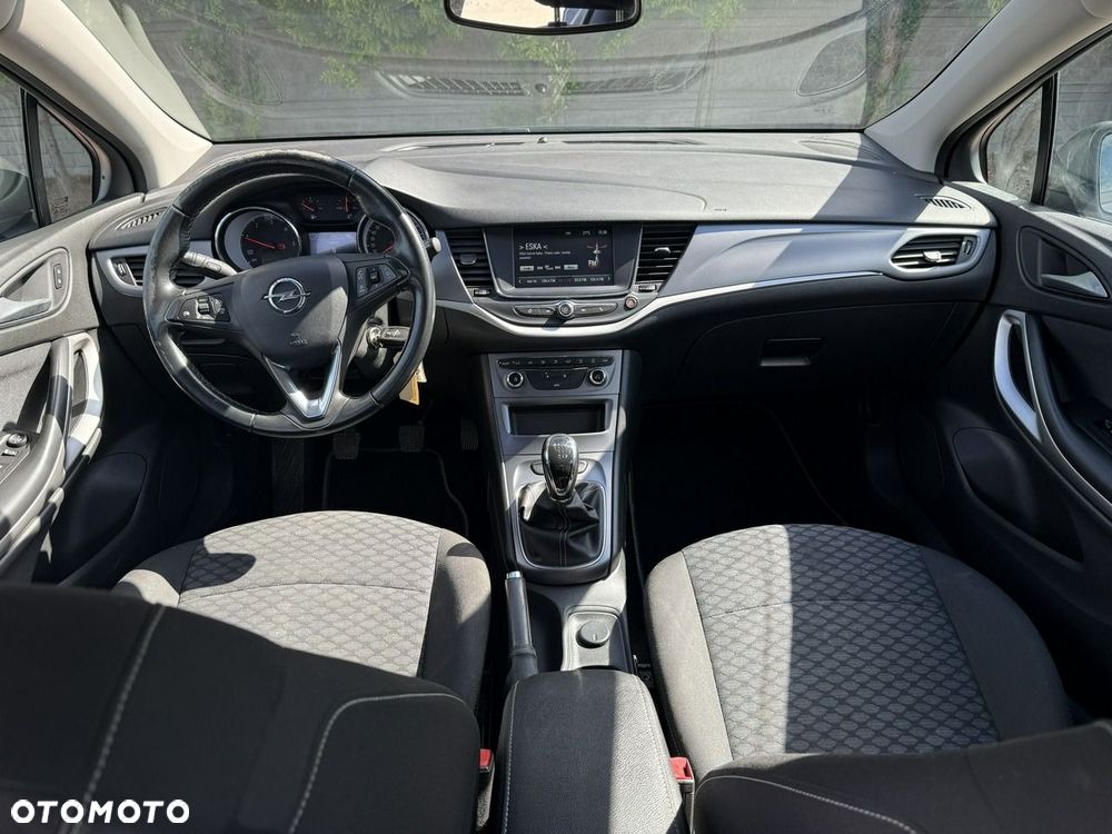 Opel Astra - 8