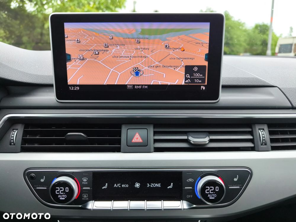 Audi A4 Limousine 45 TFSI mHEV Quattro S tronic - 8