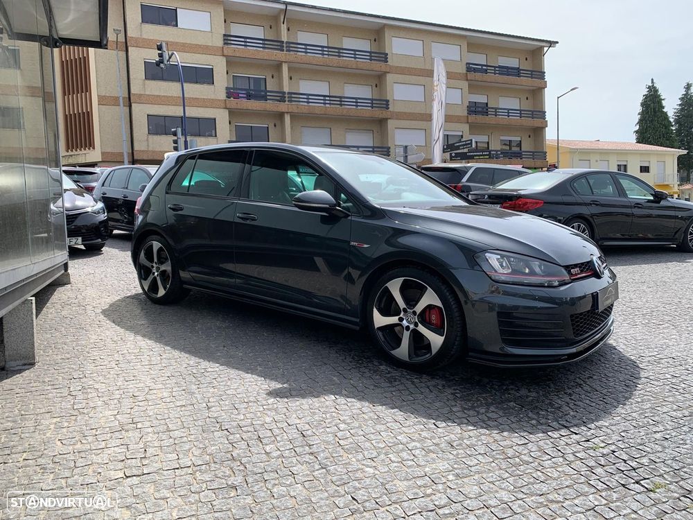 VW Golf 2.0 TSi GTi DSG Performance - 3