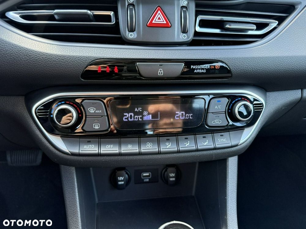 Hyundai i30 - 10