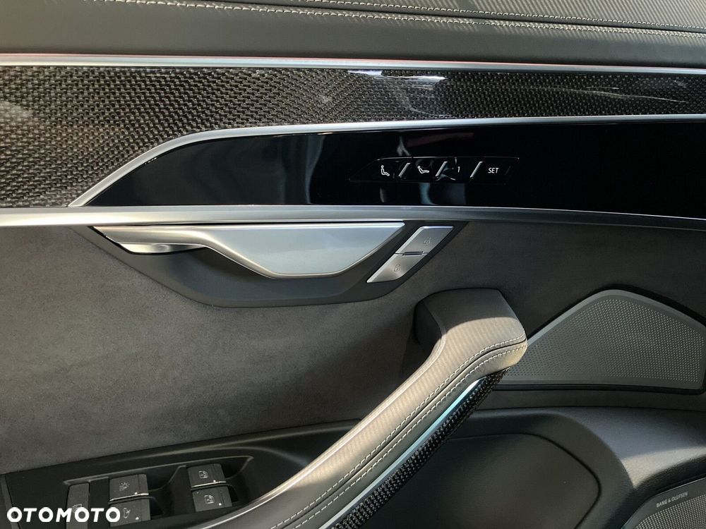 Audi A8 - 39