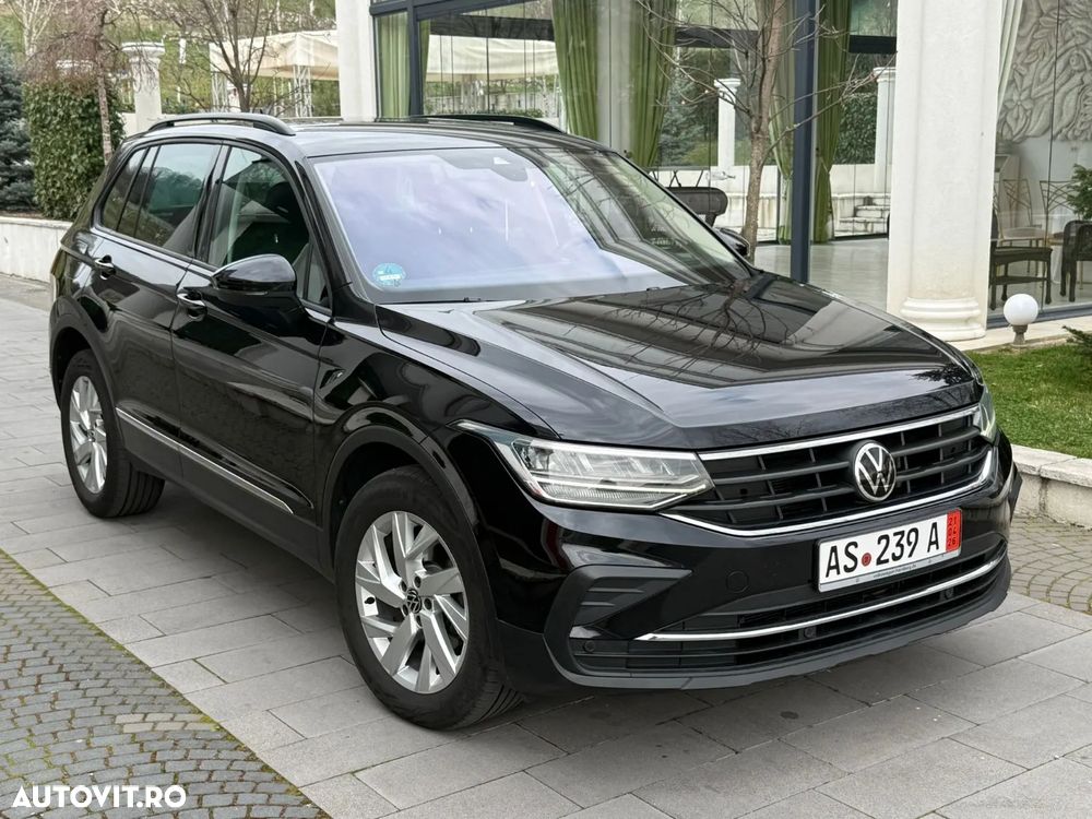 Volkswagen Tiguan 2.0 TDI SCR 4MOTION DSG Elegance - 22