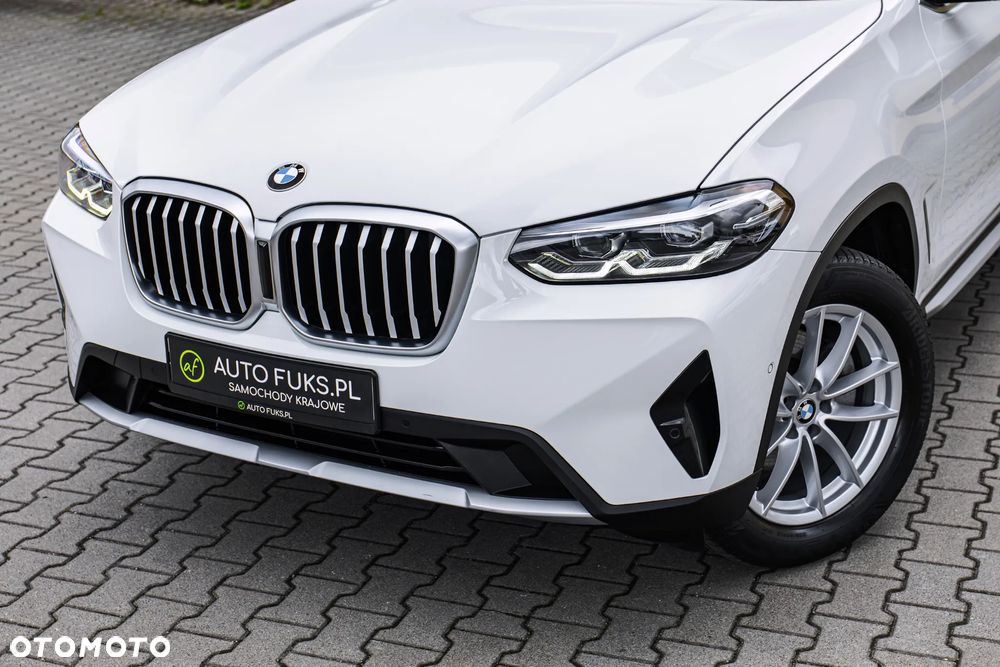 BMW X3 sDrive18d sport - 3