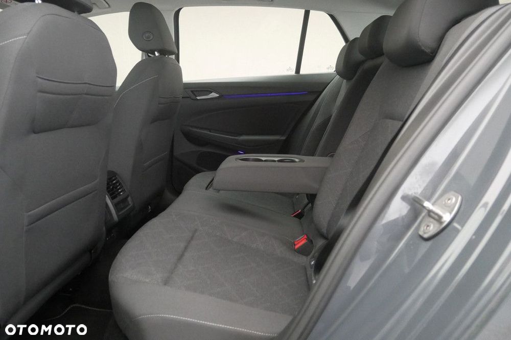 Volkswagen Golf - 15