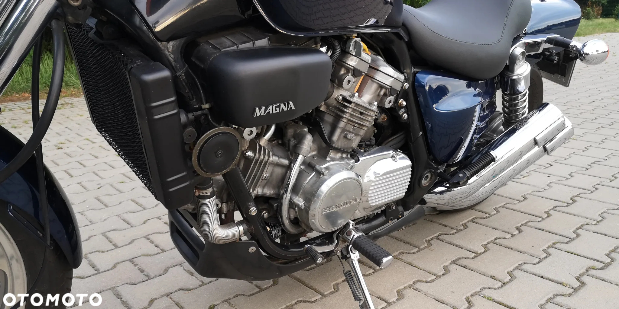 Honda VF - 7
