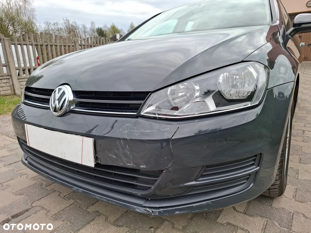 Volkswagen Golf - 10