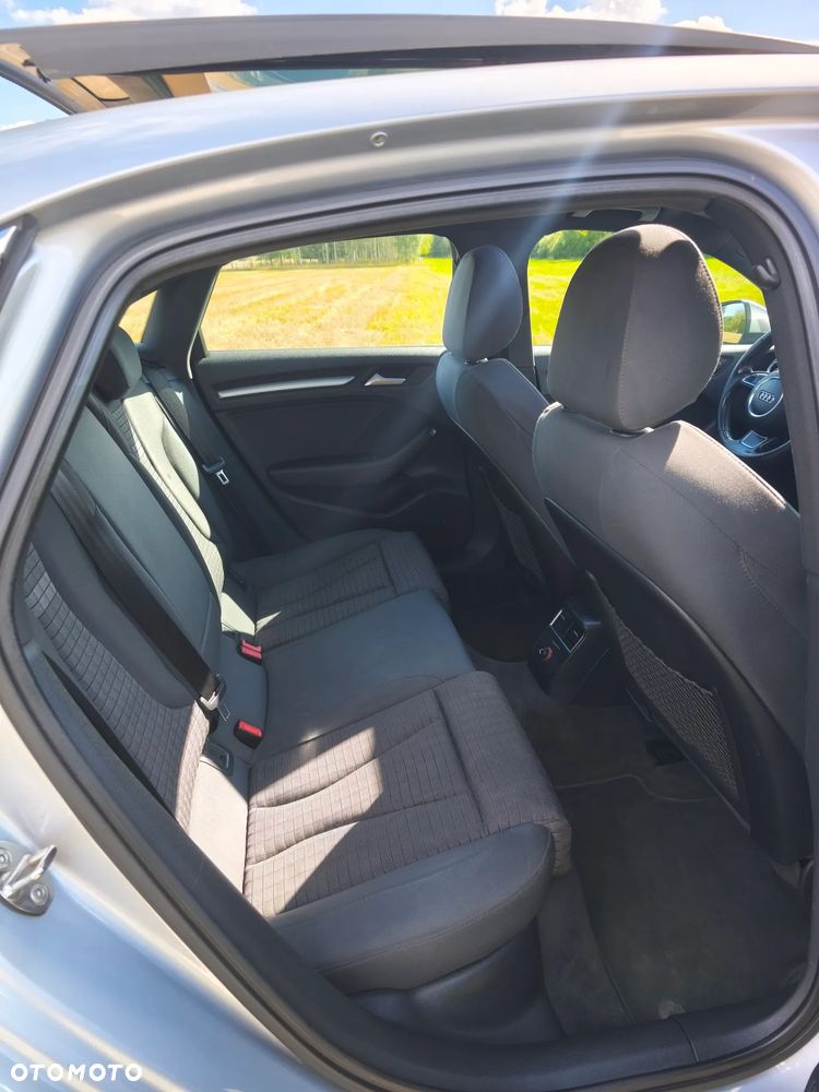 Audi A3 Limousine 1.6 TDI S tronic - 15
