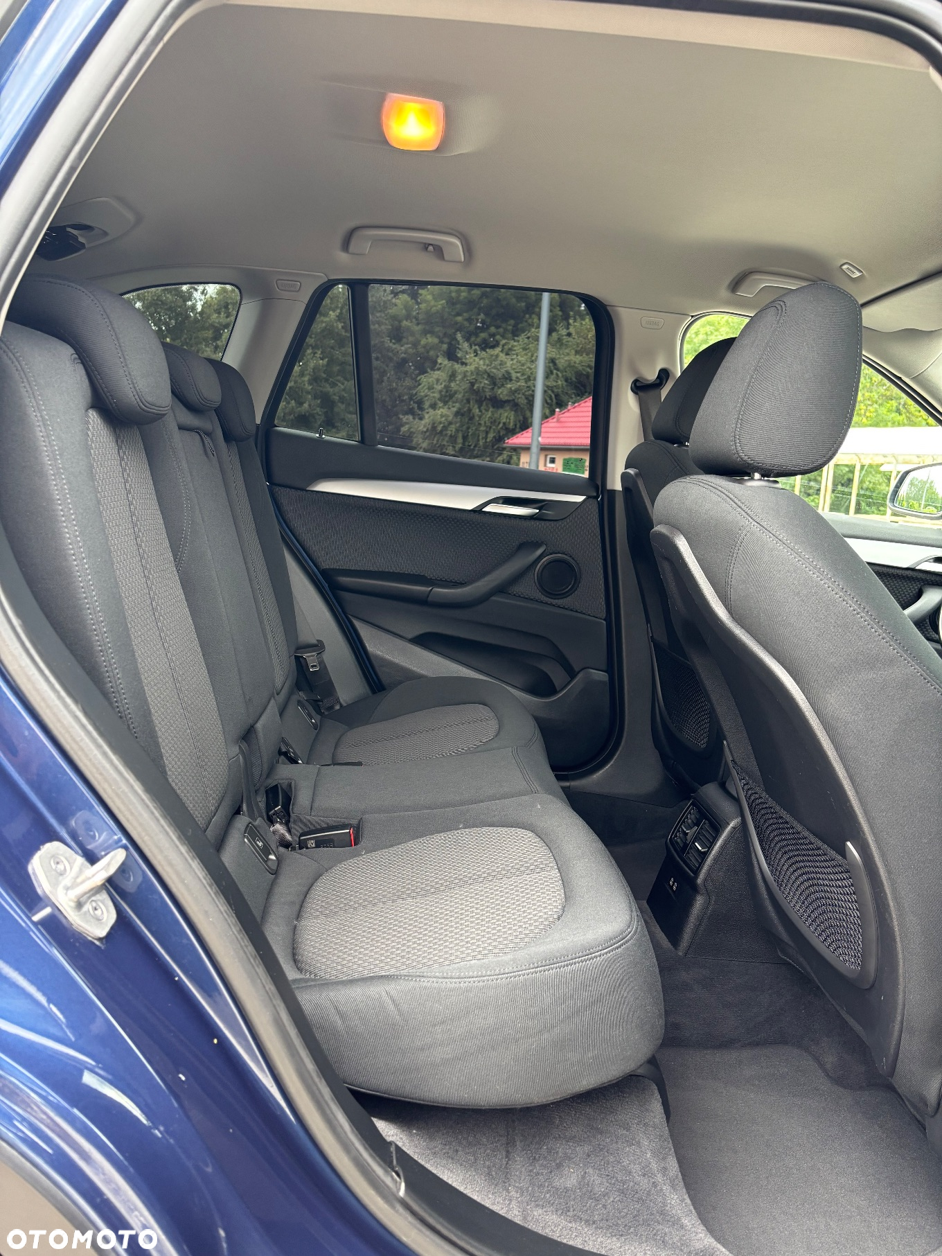 BMW X1 sDrive16d - 14