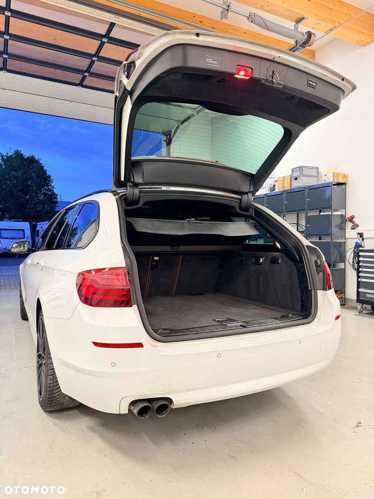 BMW Seria 5 520d - 18