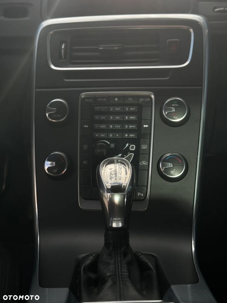 Volvo S60 - 14