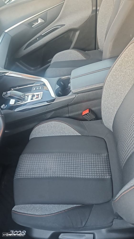 Peugeot 3008 BlueHDi 130 Stop & Start EAT8 Active Business-Pack - 5