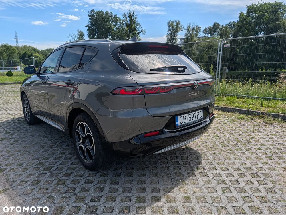 Alfa Romeo Tonale 1.5 T4 GSE mHEV TI DCT - 11
