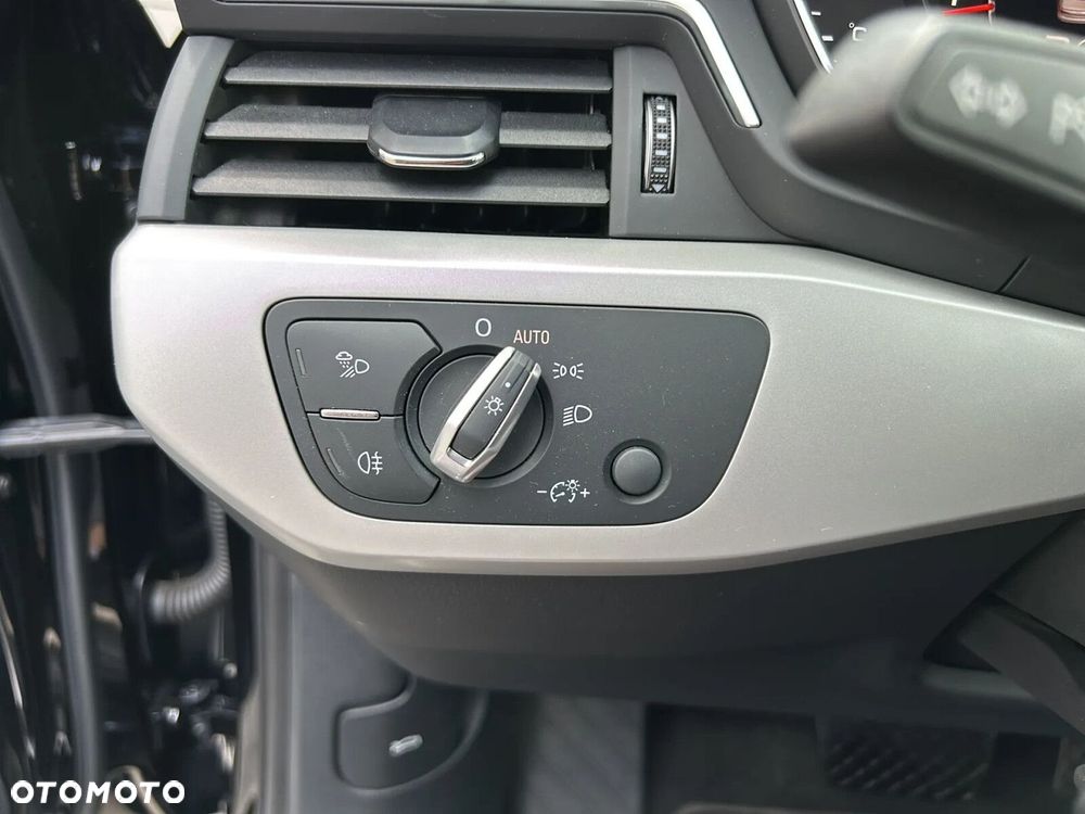 Audi A4 Limousine 35 TFSI S tronic - 21